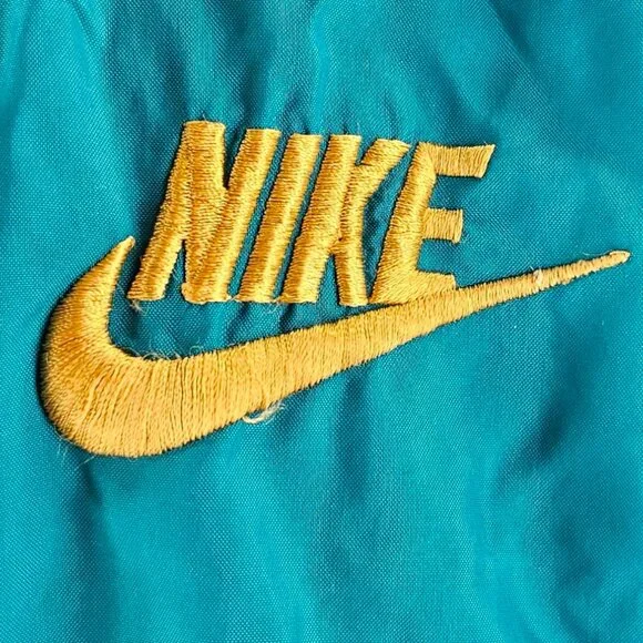 Nike Jacket Boys Large 14/16 Windbreaker Hoodie Color Block Zip Lined Hooded